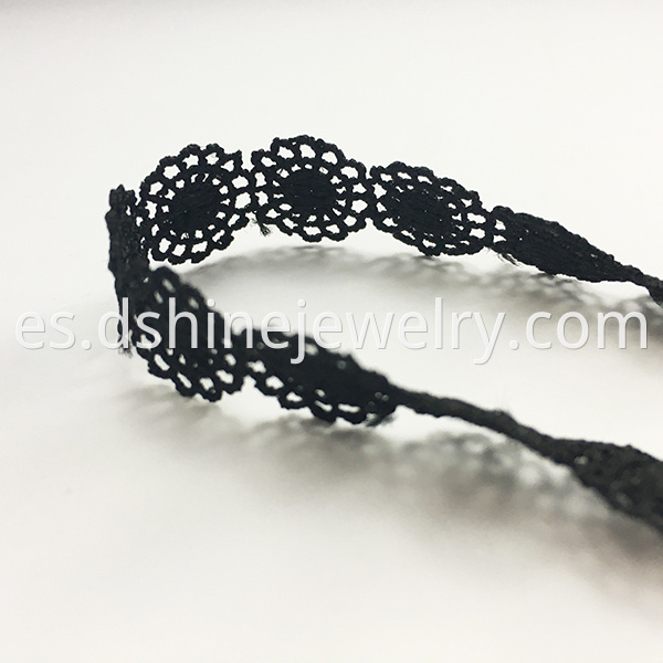 Lace Choker